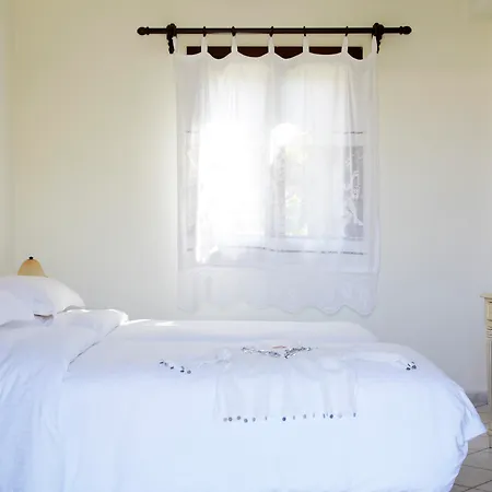 Kedros Apartmanhotel
